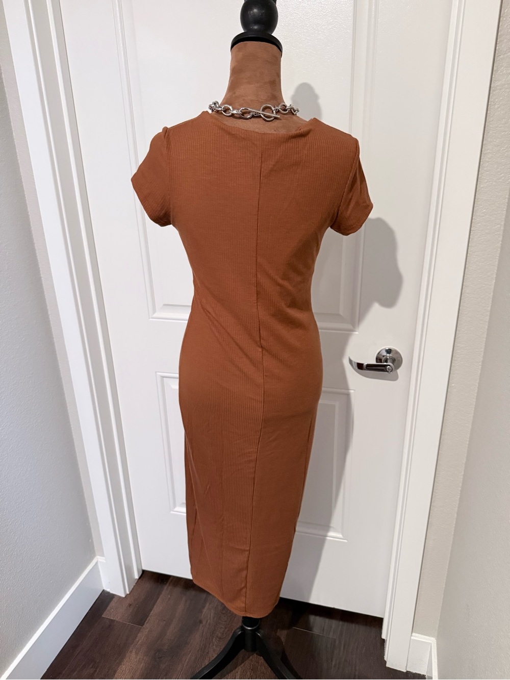 See You Monday Los Angeles Ribbed Bodycon Maxi Dress Rust Brown Size L - Picture 5 of 7
